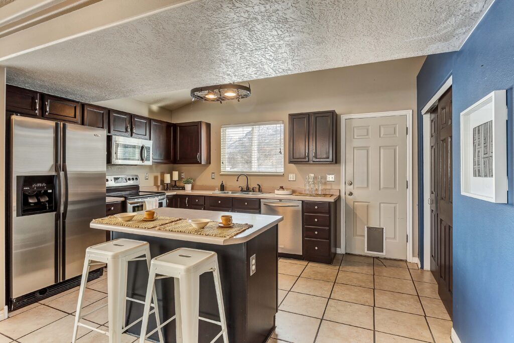 1298 N Fowler Ave, Ogden, UT, 84404