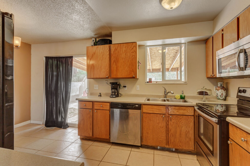 5516 S 3570 W, Taylorsville, UT, 84118