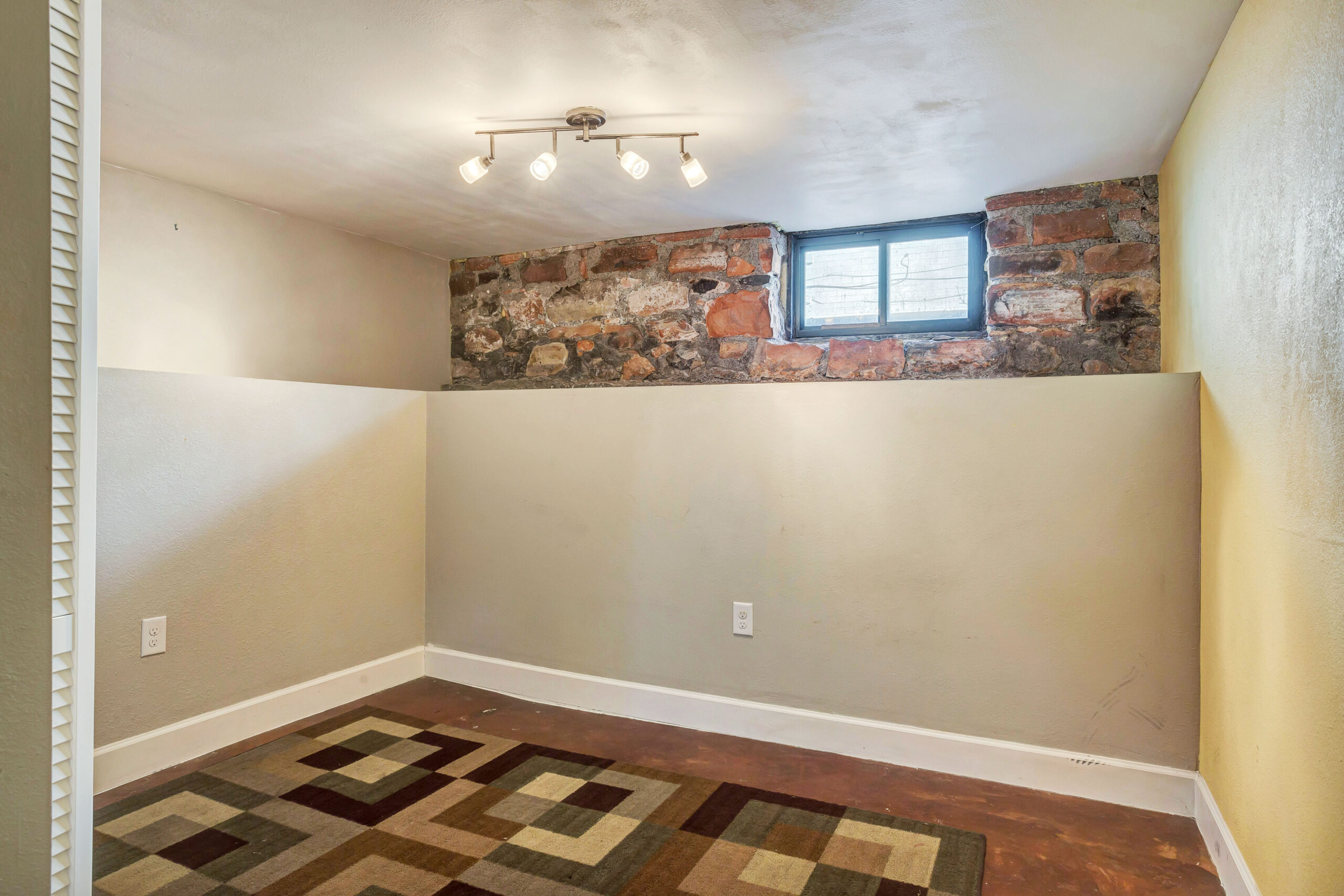 533 E 600 S, Salt Lake City, UT, 84102