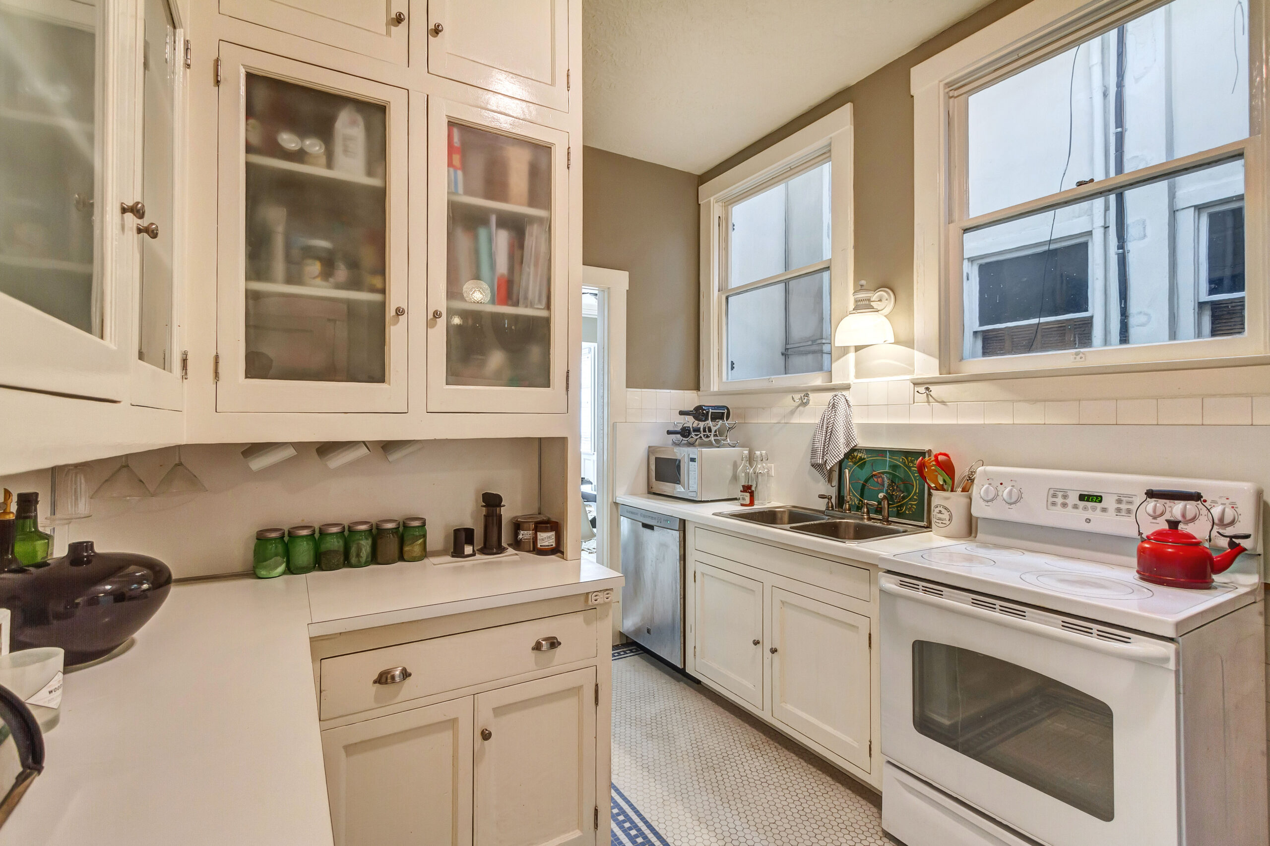 839 E South Temple #204, Salt Lake City, UT, 84102