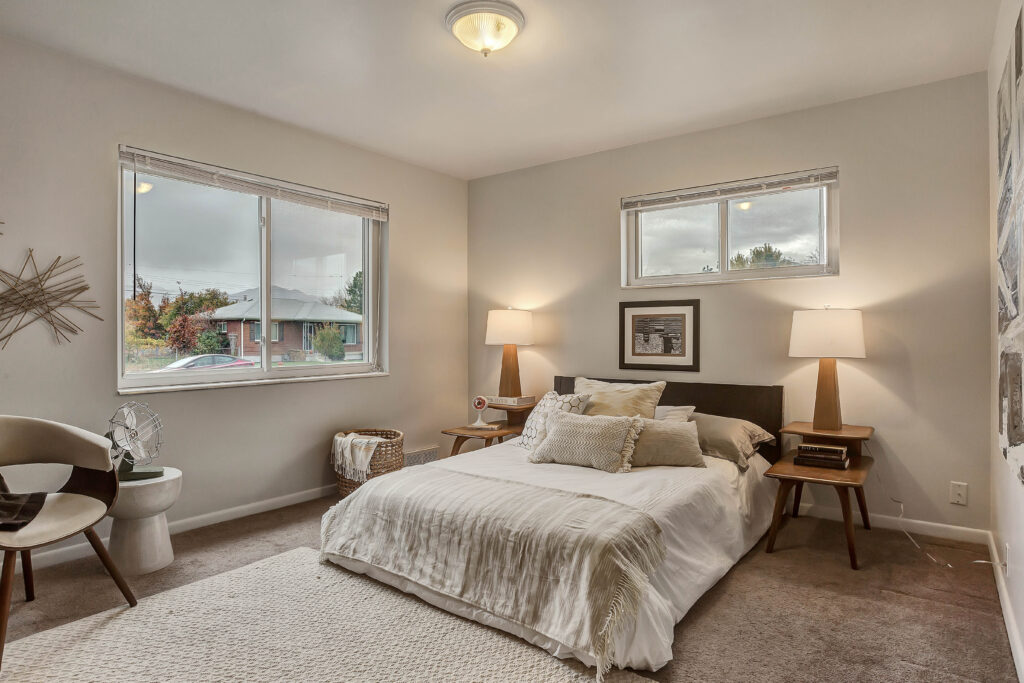 956 E Montclair Dr, Salt Lake City, UT, 84106