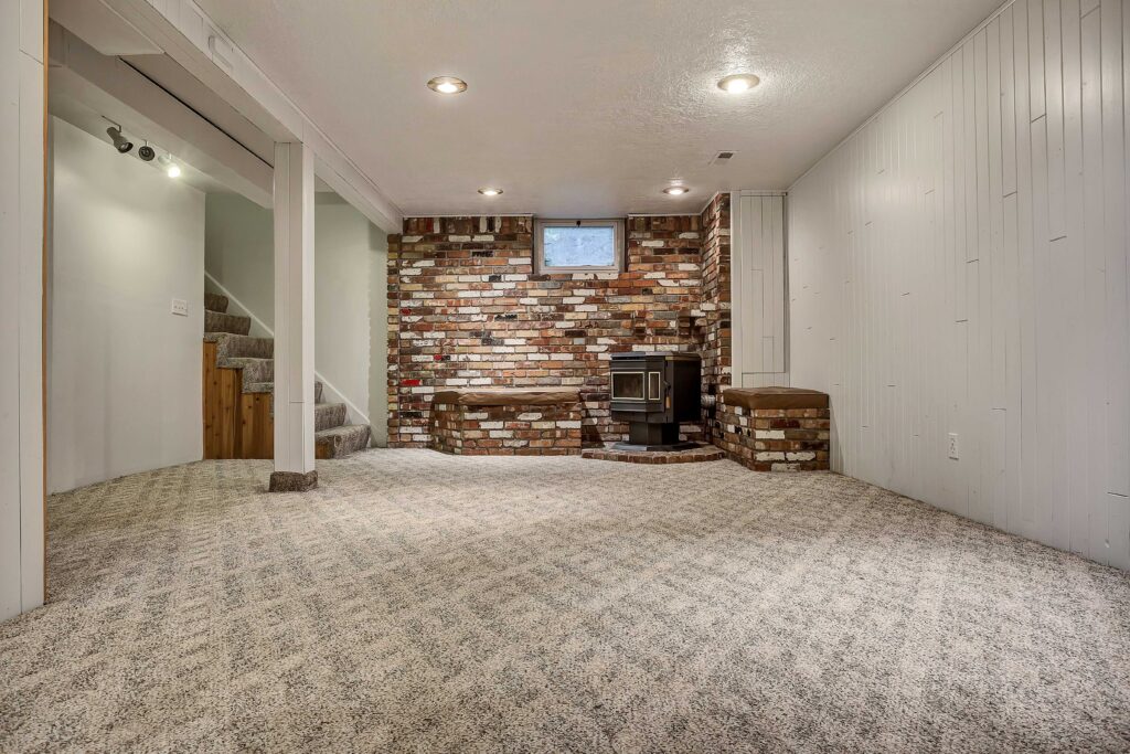 956 E Montclair Dr, Salt Lake City, UT, 84106