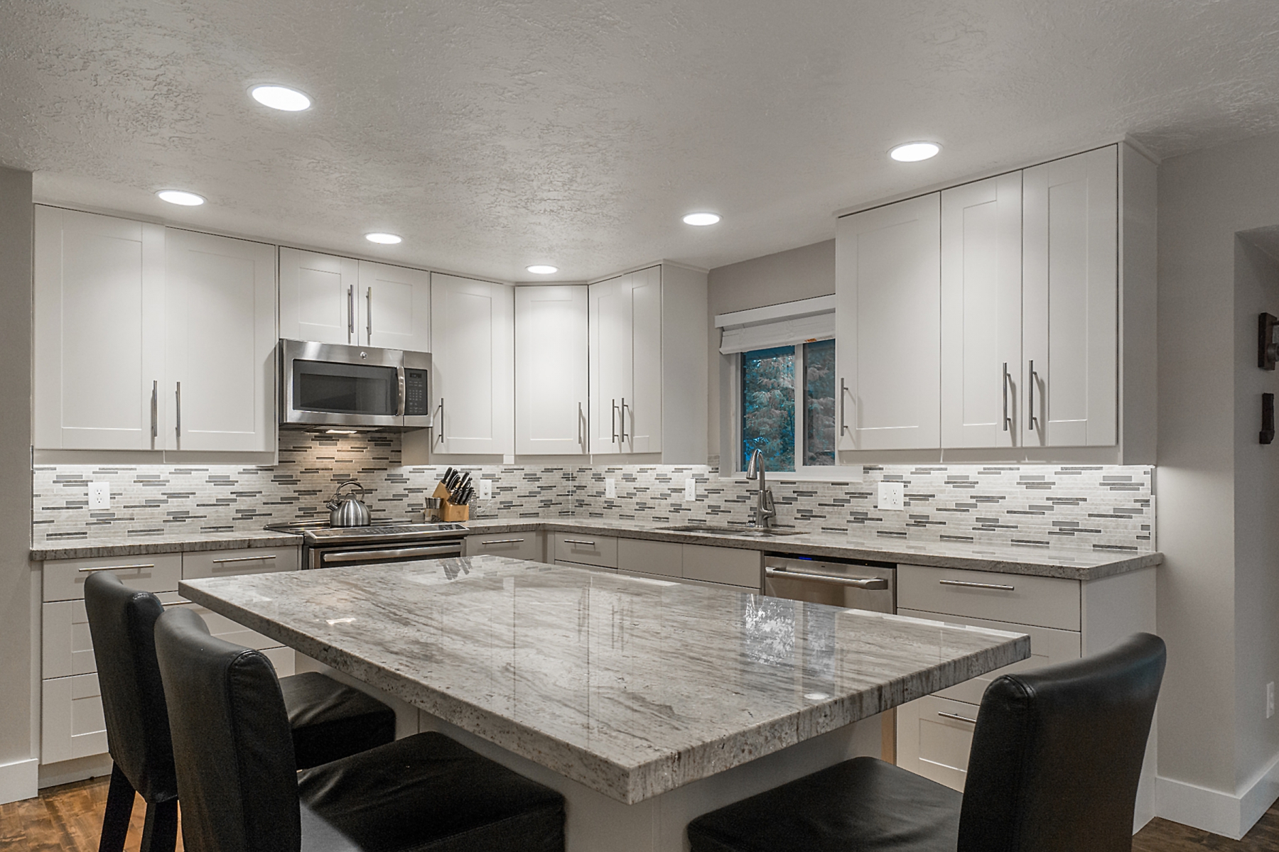 8476 Escalante Dr, Sandy, UT, 84093