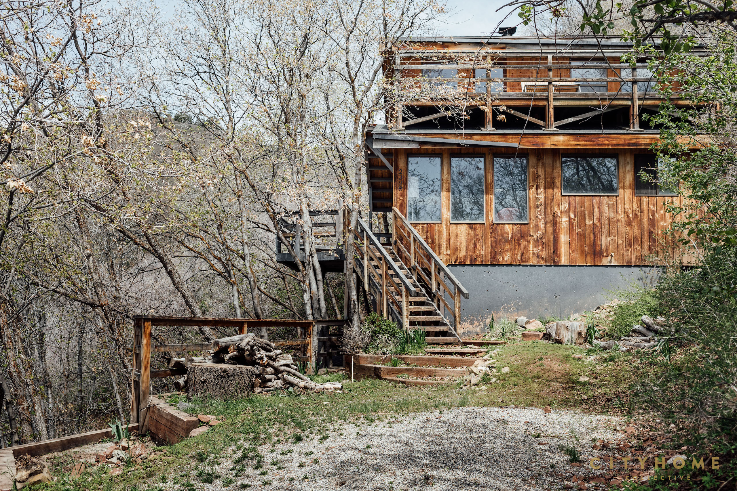 2328 Pinecrest Canyon Rd