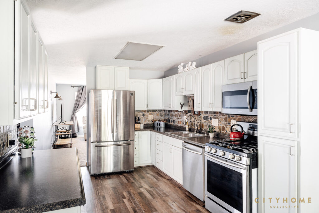 5368 S 700 E, South Ogden, Ut 84405