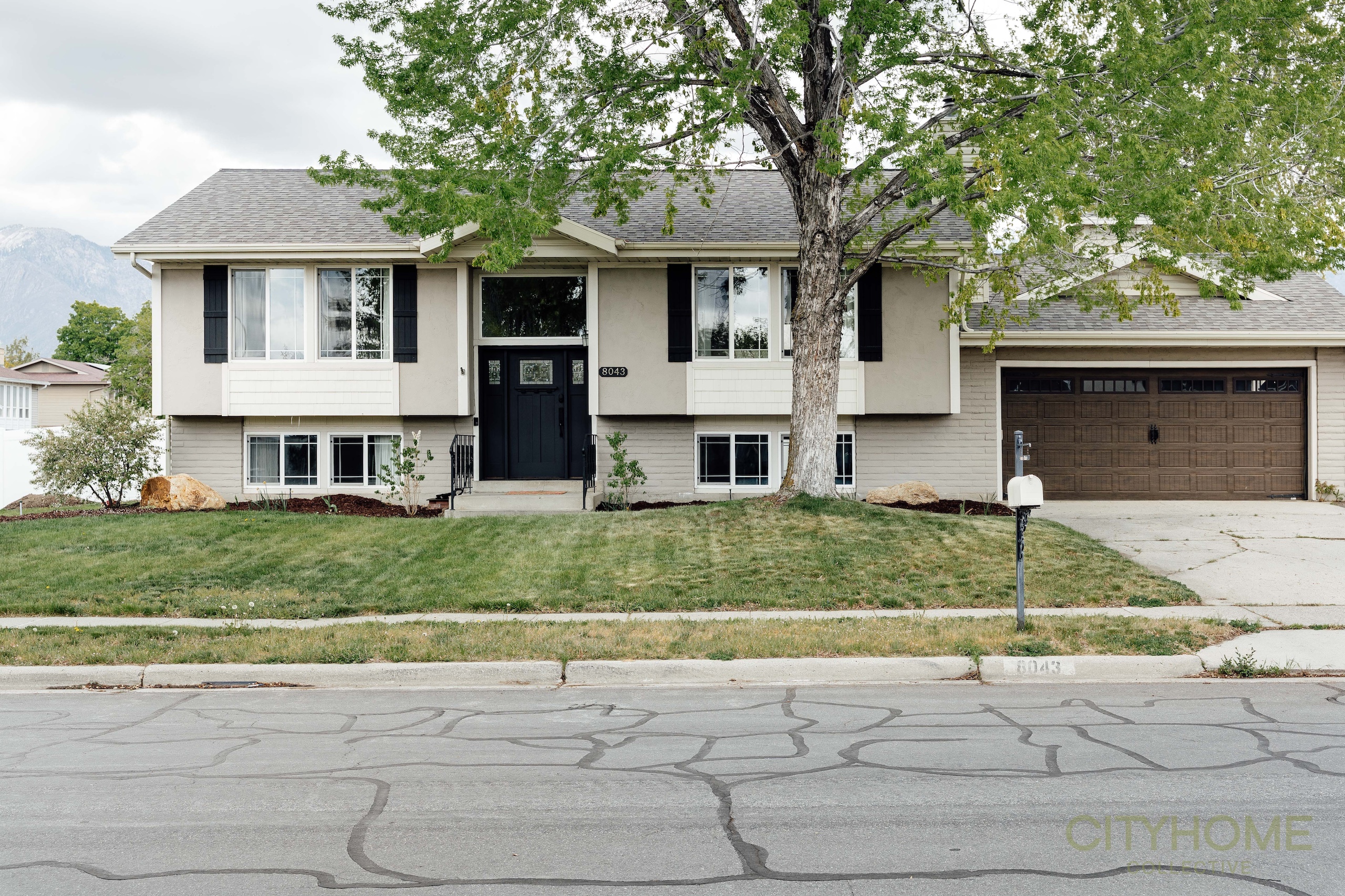 8043 S 1330 E, Sandy, UT 84093