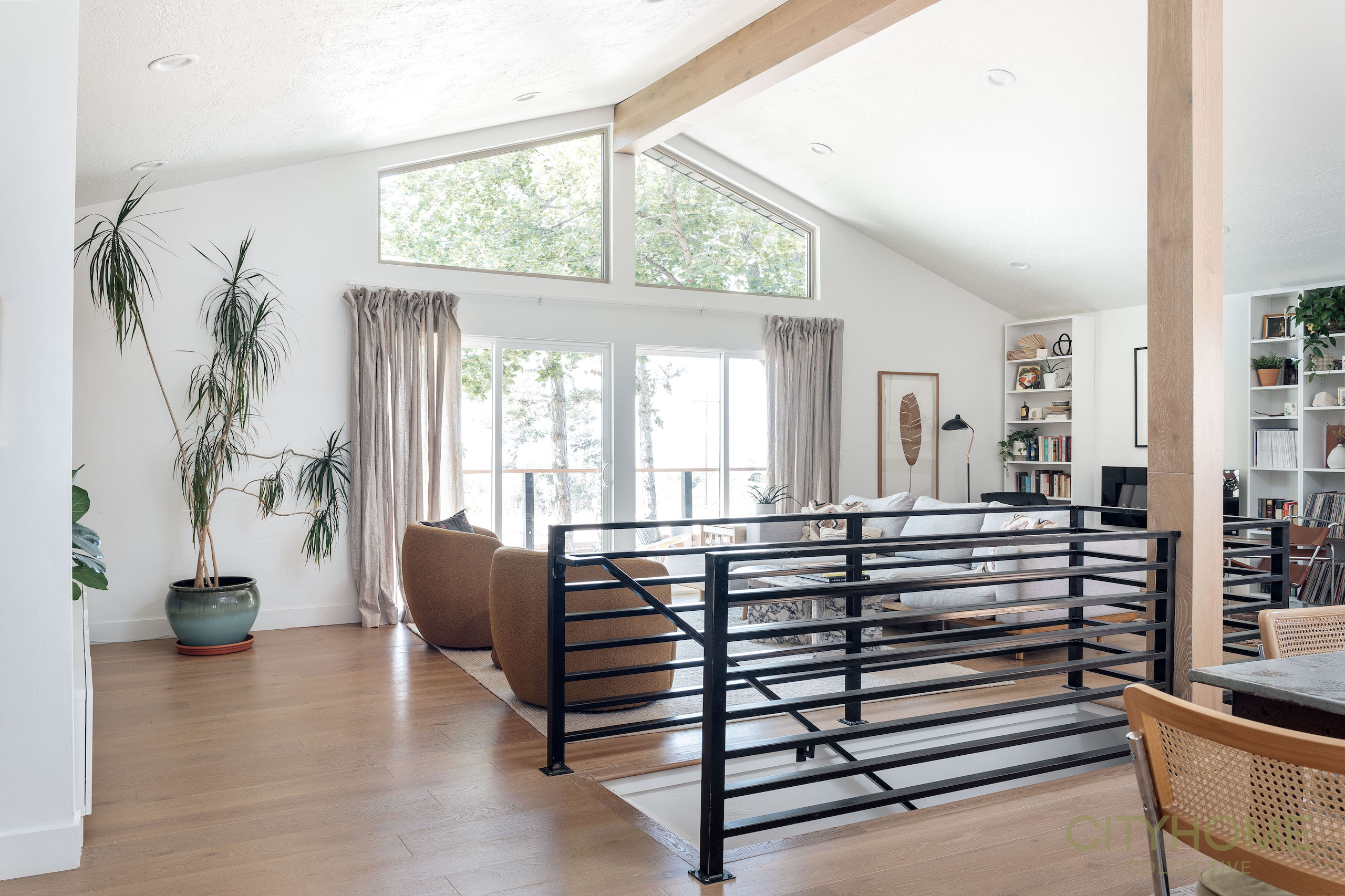 8894 Alpen Way, Cottonwood Heights, Ut, 84121