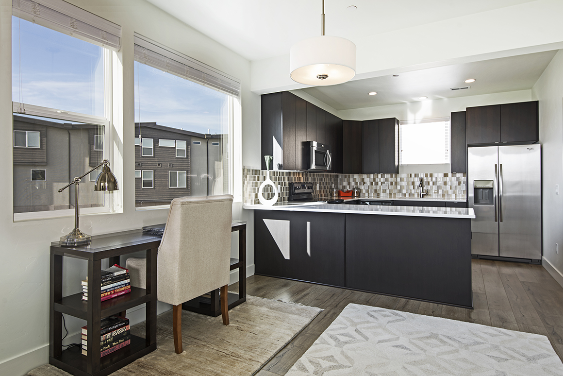 1071 W Rooftop Dr #501, Midvale, UT, 84047