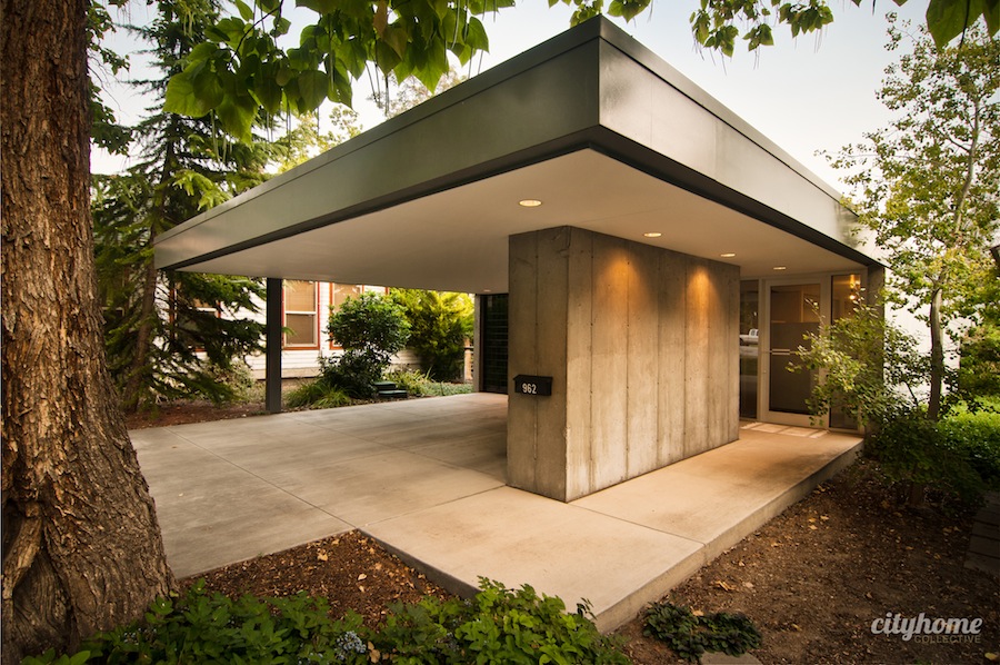 Place of Worship | Dee Wilson