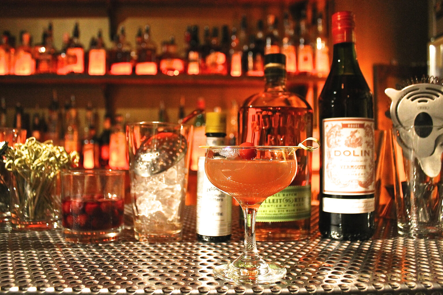 Cocktails 101 | The Manhattan