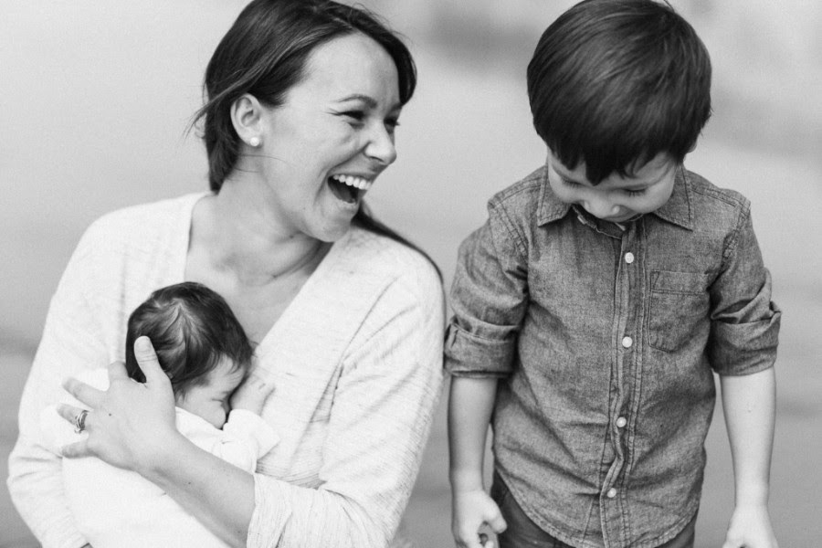 Free Portraits for Mother’s Day!