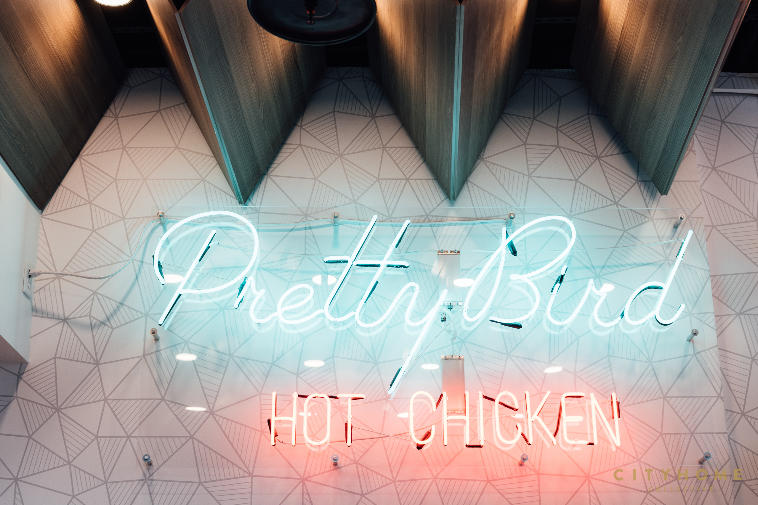 Pretty Bird | Bow Chicken Bow Wow